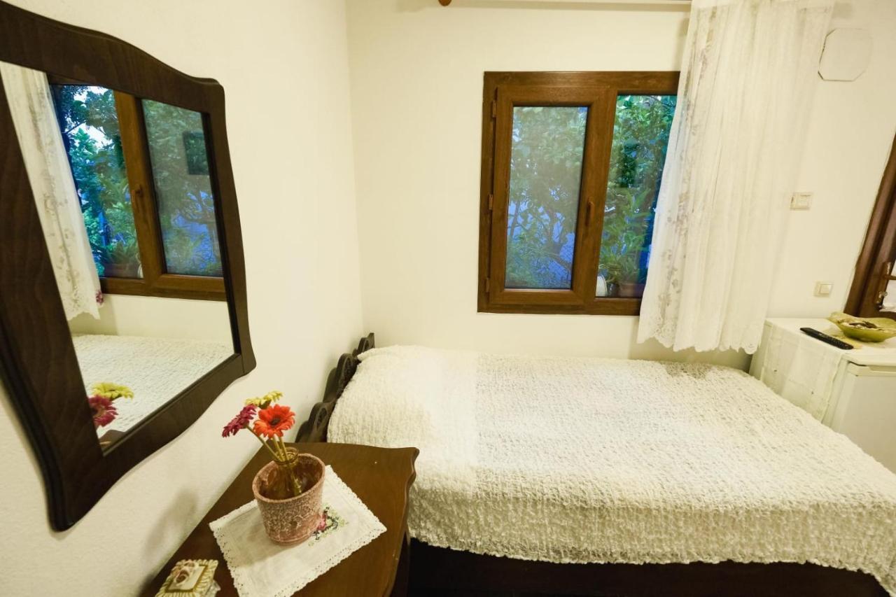 Herakles Hotel Çeşme Eksteriør bilde